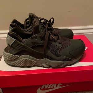 Women’s Nike Huarache